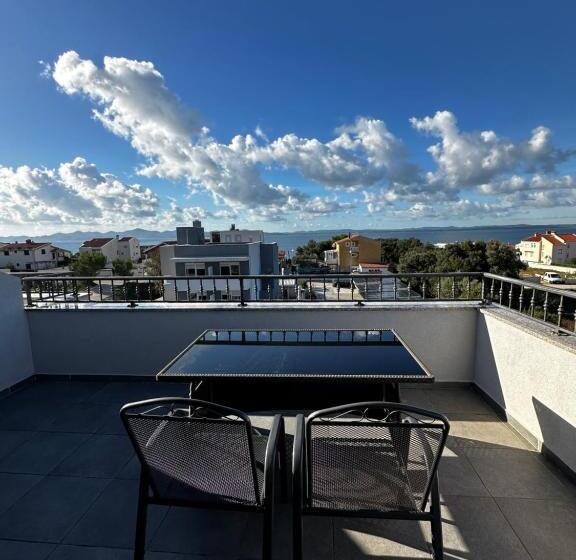 Номер Комфорт Вид на Море, Aparthotel Plat
