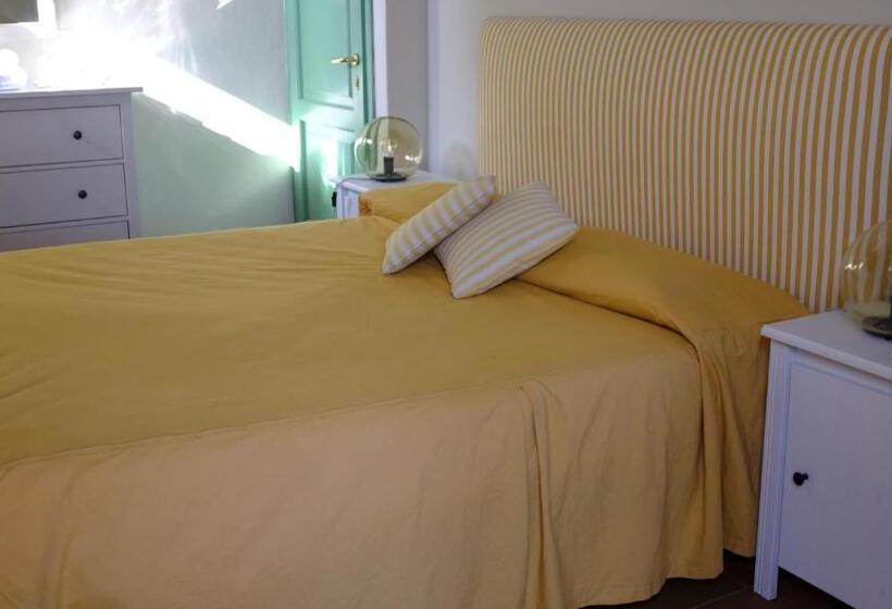 テラス付きスタンダードルーム, Agriturismo La Forra
