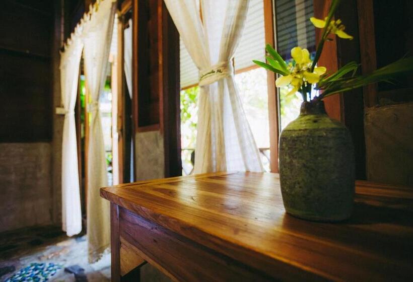 デラックスバンガロー, Sawasdeepai River Resort