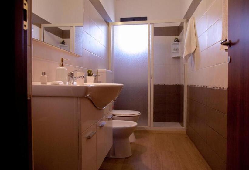 Четырехместный Номер Стандарт, Kalinifta Residence