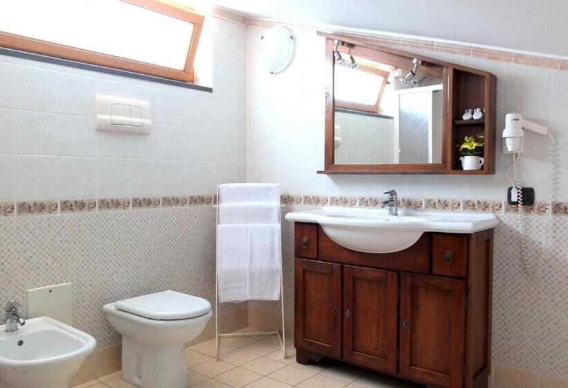 펜트하우스 룸, Villa Rosita
