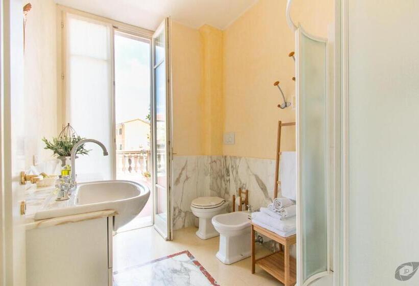 اتاق اکونومی, B&b La Sosta Degli Artisti