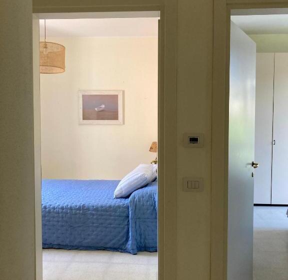 اتاق خانوادگی, B&b La Sosta Degli Artisti