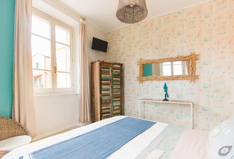 اتاق اکونومی, B&b La Sosta Degli Artisti