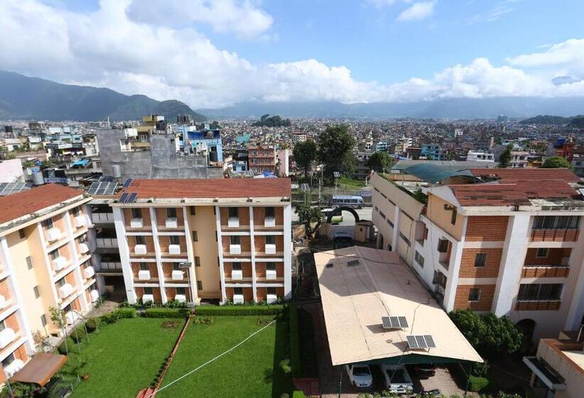 آپارتمان 1 خوابه, Alpine Hotel & Apartment