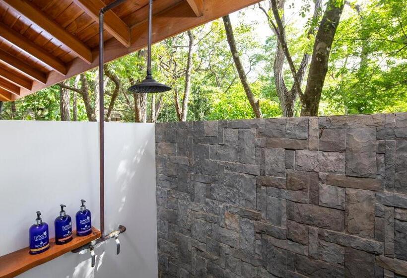 Бунгало Стандарт, Bodhi Tree Yoga Resort