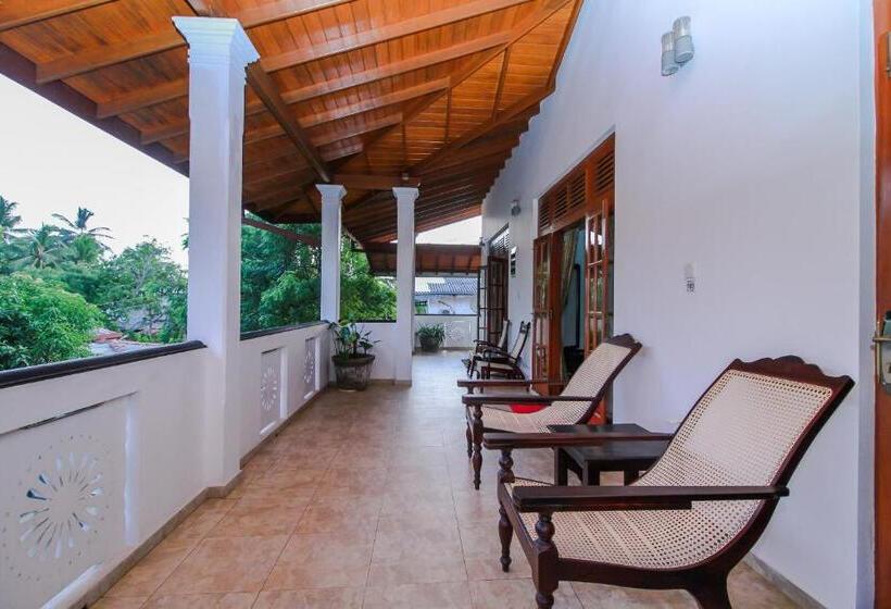 חדר סטנדרט לשלושה, Chami Villa Bentota