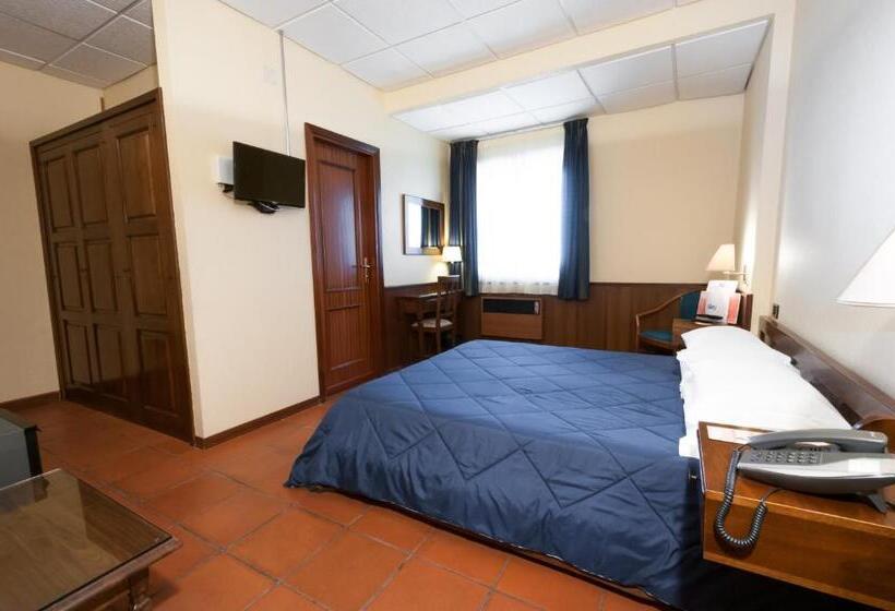 اتاق اکونومی, Corsaro Etna Hotel&spa