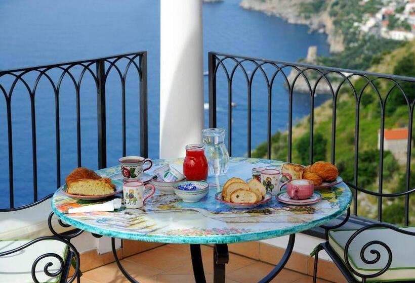 Triple Room Sea View, La Casa Del Melograno