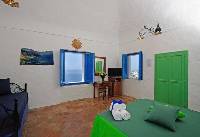 اتاق استاندارد چهار تخته, La Casa Del Melograno
