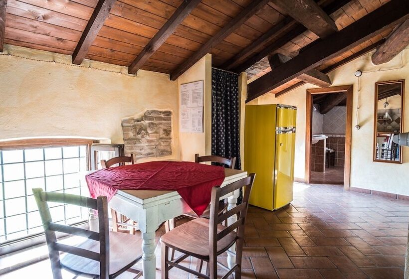 آپارتمان 1 خوابه, Agriturismo Goccia Di Luna