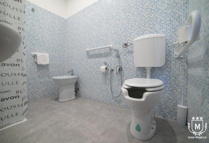 اتاق استاندارد سه نفره, Moderno