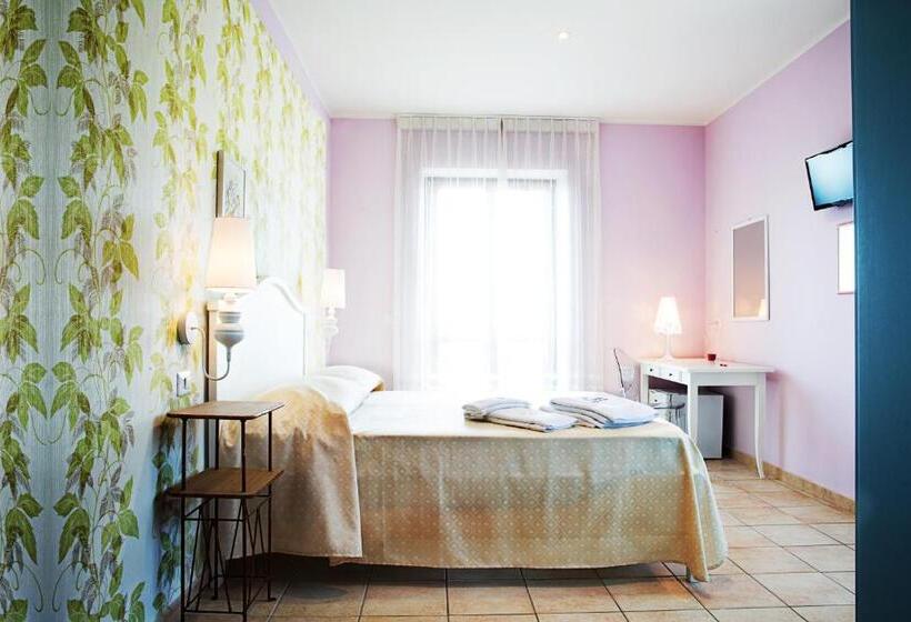اتاق استاندارد, B&b La Chora Di Paestum