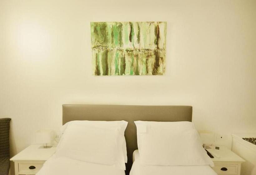 اتاق استاندارد, La Terrazza Vercelli Bed & Charme