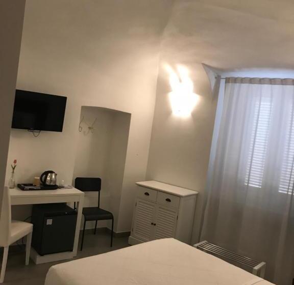 اتاق استاندارد با تخت دوبل, La Terrazza Vercelli Bed & Charme