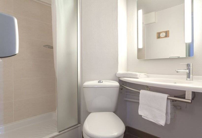 Номер Стандарт, B&b Hotel Chambery La Cassine