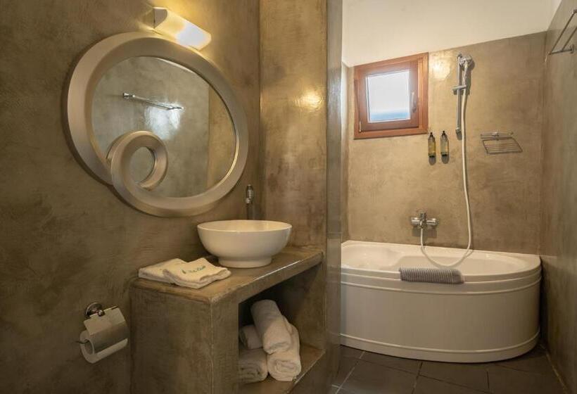 سوئیت جونیور با ماساژ آبی, Belle Etoile Villas