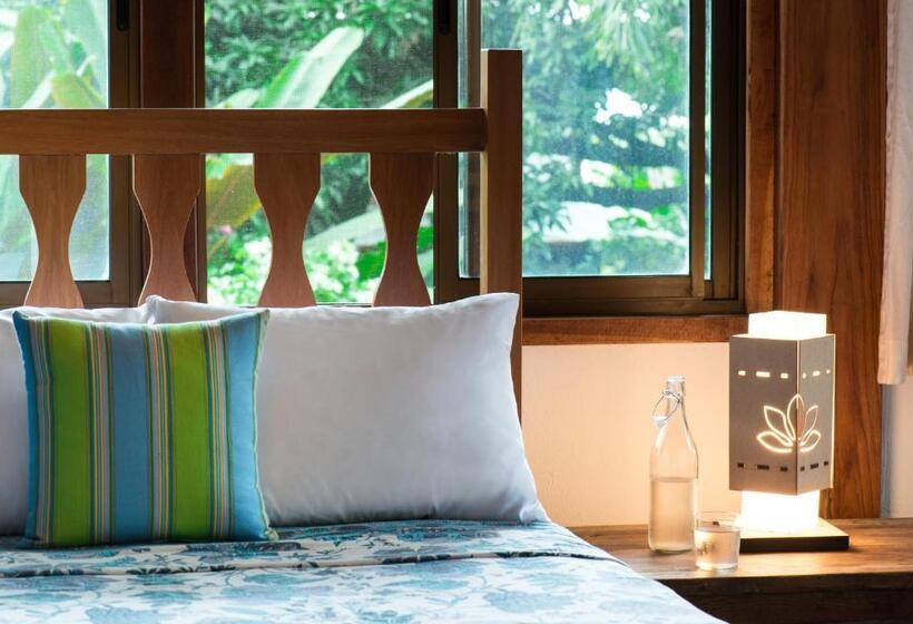 바다 전망 디럭스 3인룸, Blue Osa Beach Resort & Spa