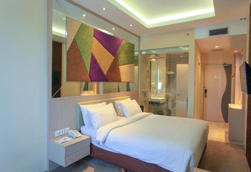 수피리어 룸, W Three Premier Hotel Lagaligo