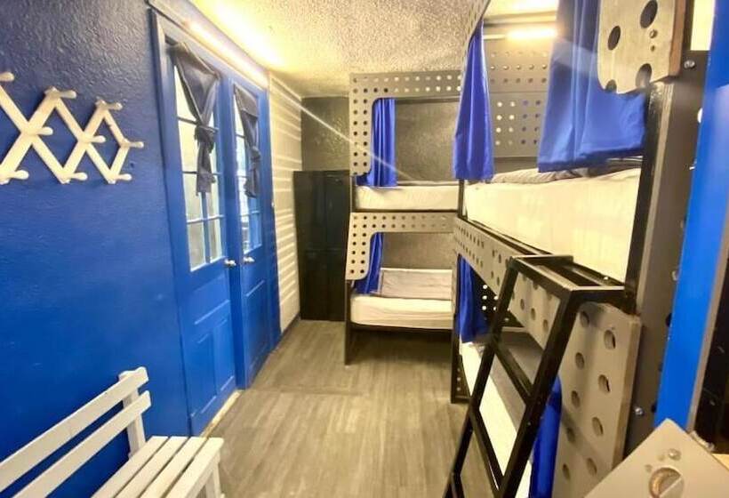 공동 객실, Roomies Hostel Roma