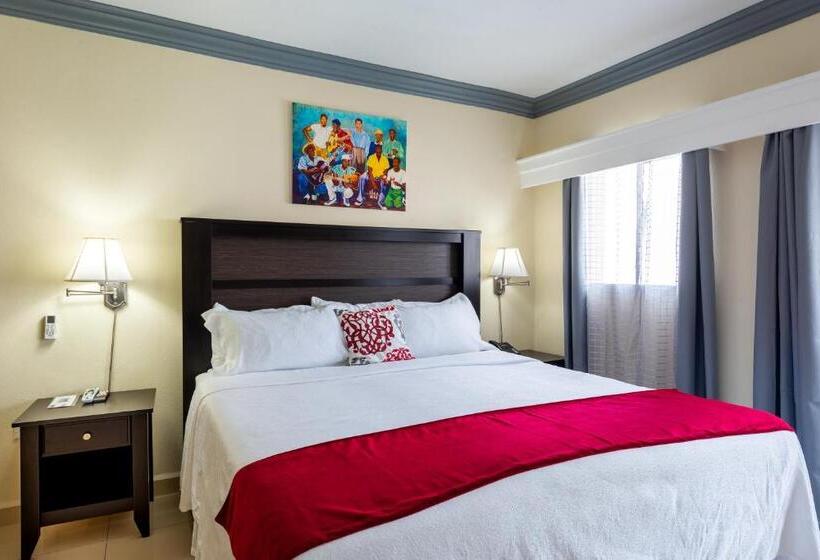 سوییت جونیور, Baker's Suites