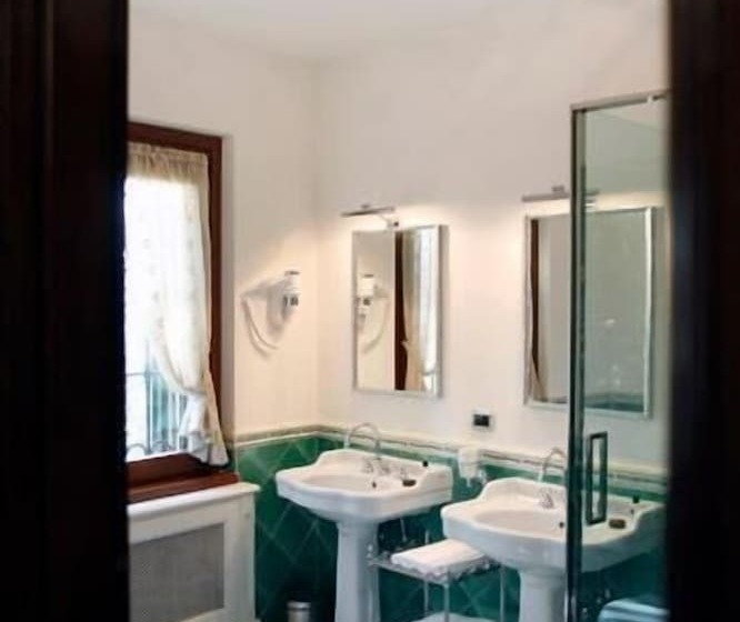 Suite, La Torre Dei Canonici