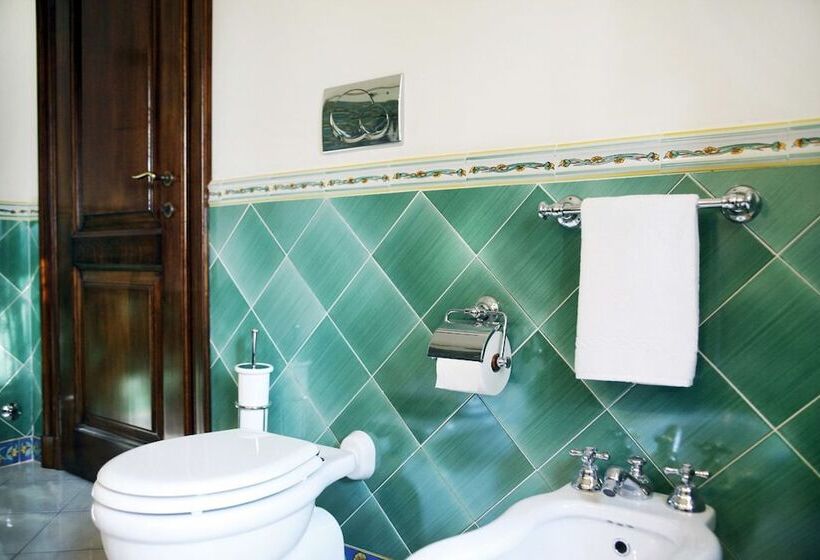 Suite, La Torre Dei Canonici