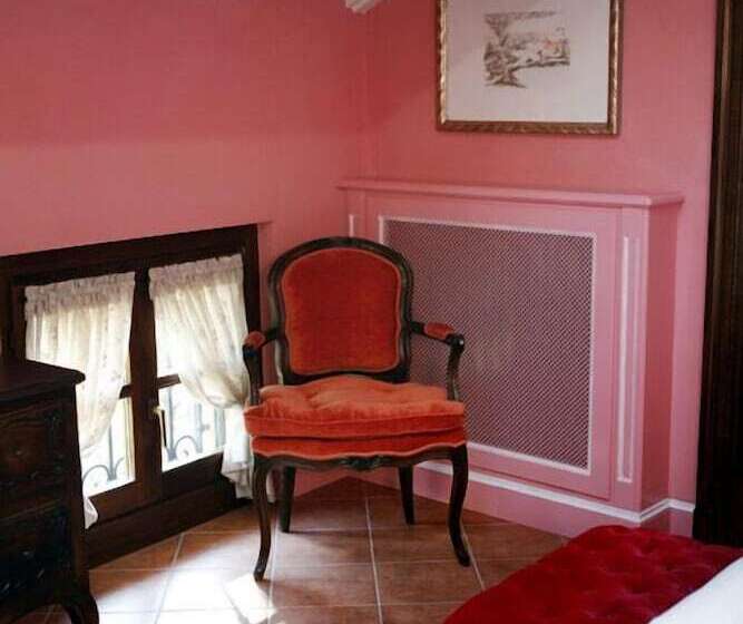 Suite, La Torre Dei Canonici