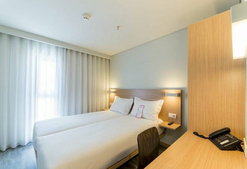 Номер Стандарт, Moov Hotel Porto Norte