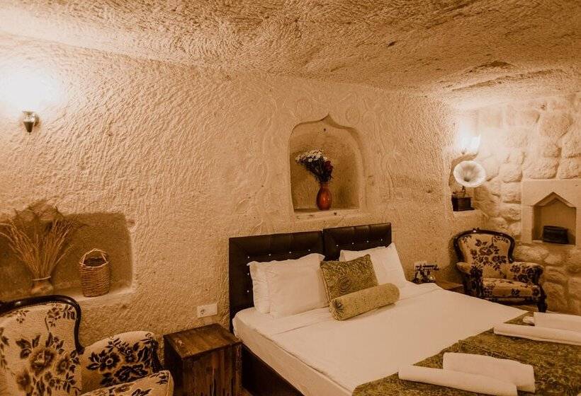 غرفة ديلوكس, Ortahisar Cave