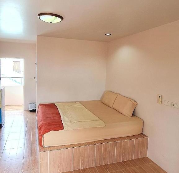 Номер Стандарт, Sairee Center Guesthouse