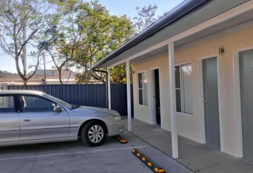 Номер Стандарт, Gunnedah Lodge Motel