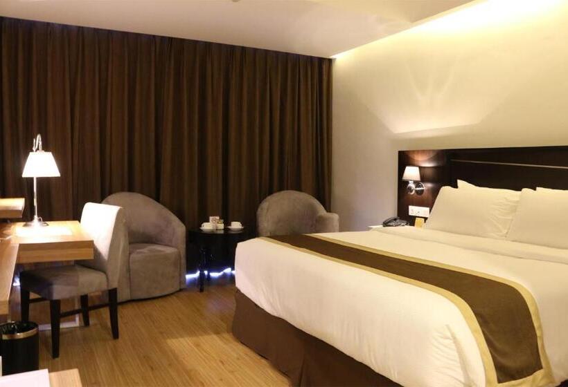 غرفة سوبيريور, Java Palace