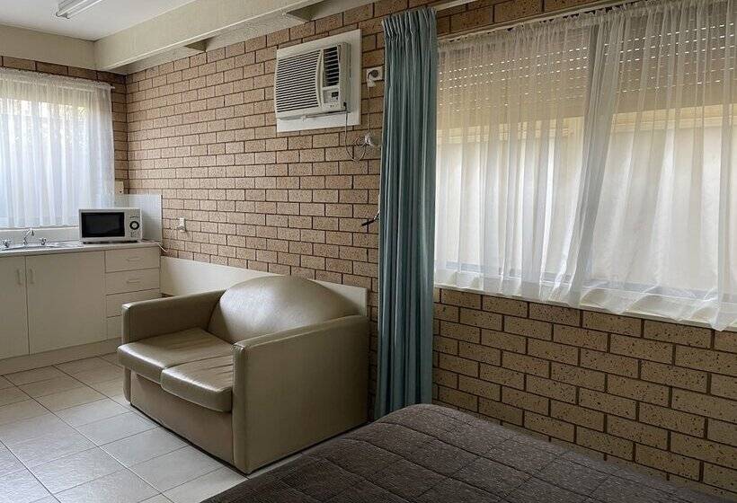 Семейный Номер, Citrus Motel