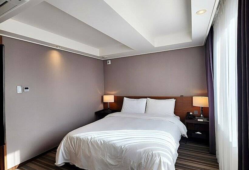 غرفة ديلوكس, Avonhotel Gunsan