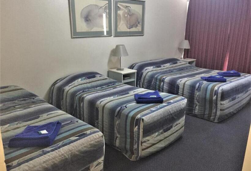 Семейный Номер, Ceduna Motor Inn