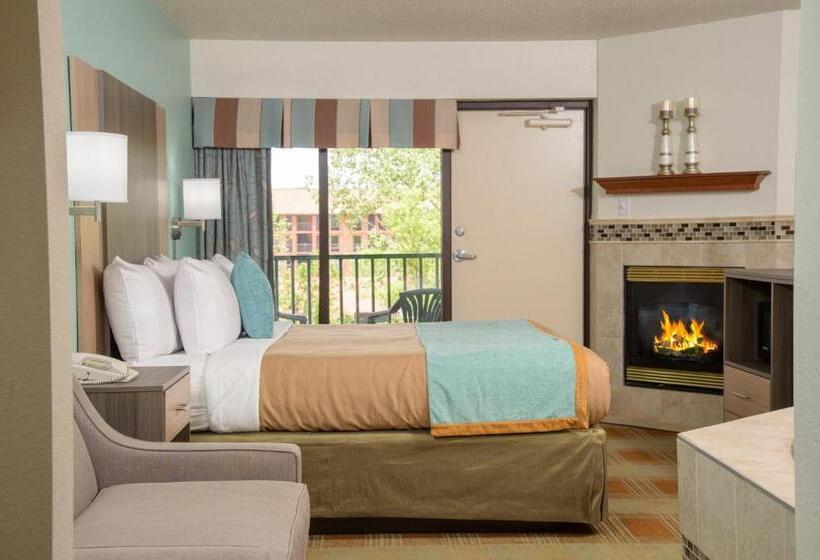 جناح سرير كينج, Pigeon River Inn
