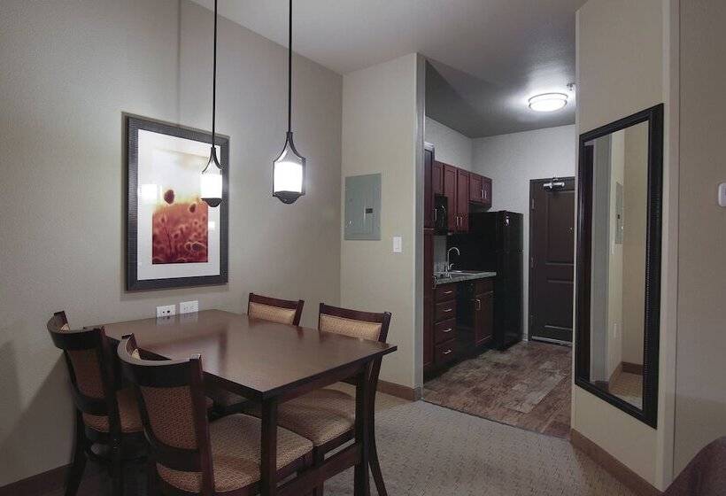 Номер Deluxe, Teddy's Residential Suites Watford City