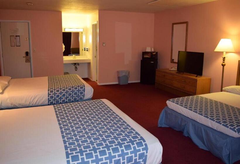 Номер Стандарт, Amerivu Inn & Suites   St Croix Falls