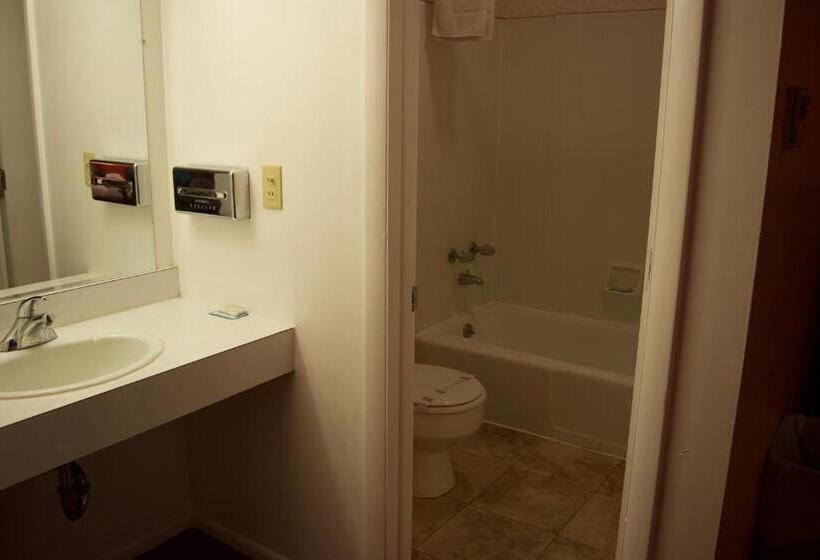 패밀리 룸, Amerivu Inn & Suites   St Croix Falls