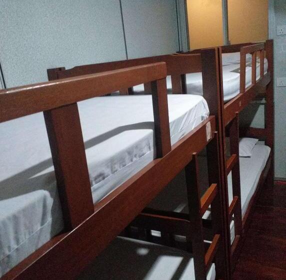 Familienzimmer, Discovery Malacca Hostel