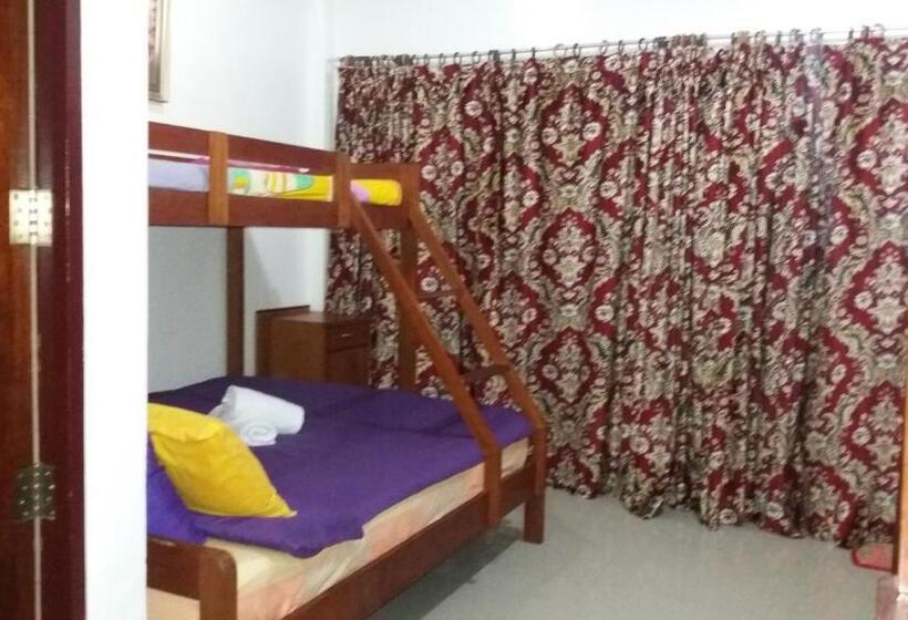 家庭间, Citadel Bed And Breakfast