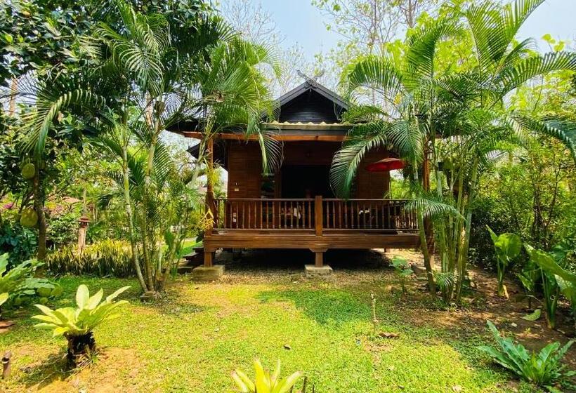 بانگلوی سوپریور, Nan Seasons Boutique Resort