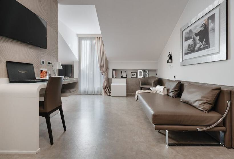 سوییت لوکس, Montenapoleone Suites