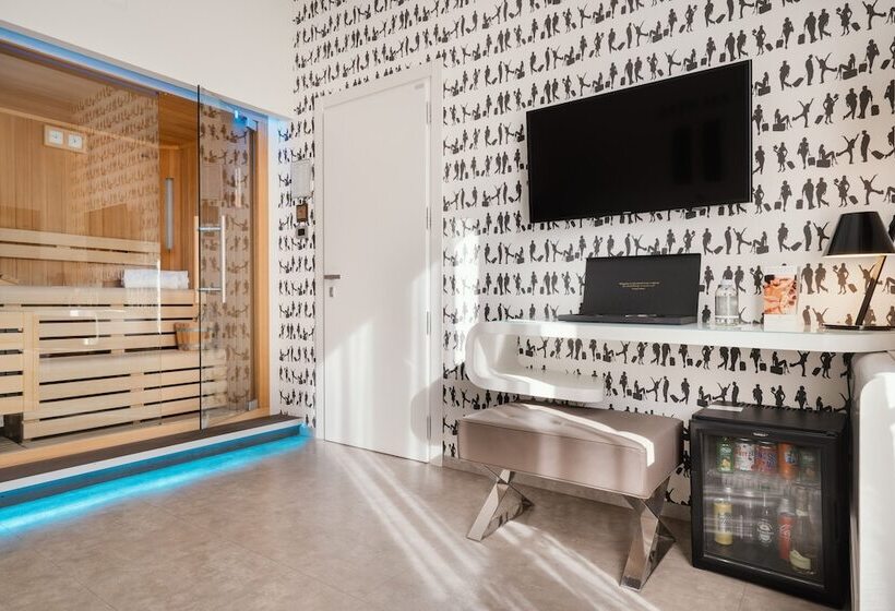 اتاق استاندارد, Montenapoleone Suites
