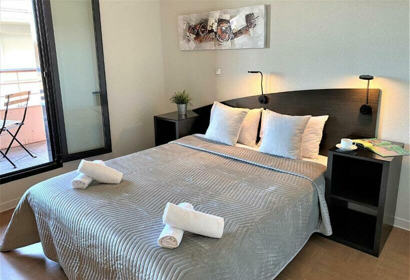 Студио Стандарт с Балконом, Aparthotel Sainte Marthe