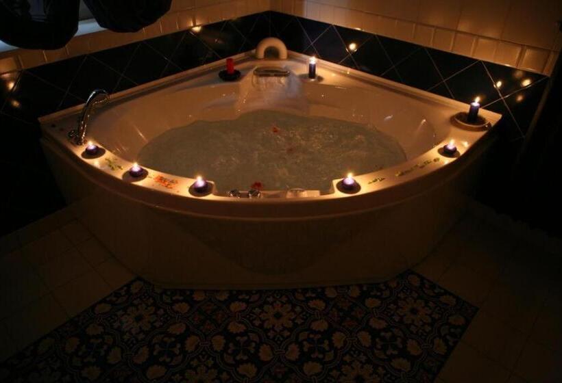 Люкс, Regis Resort & Wellness