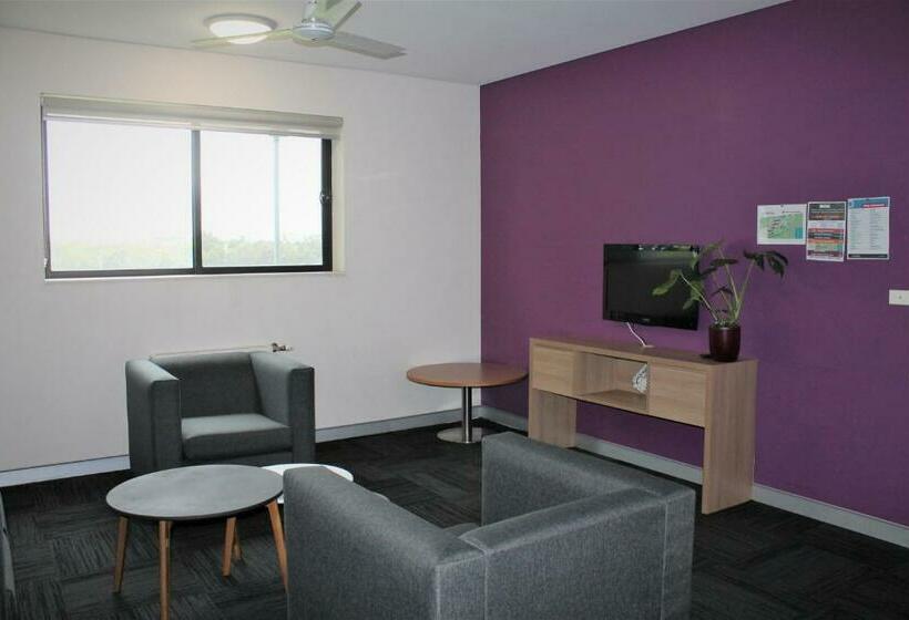 Апартаменты 5 спален, Western Sydney University Village Penrith