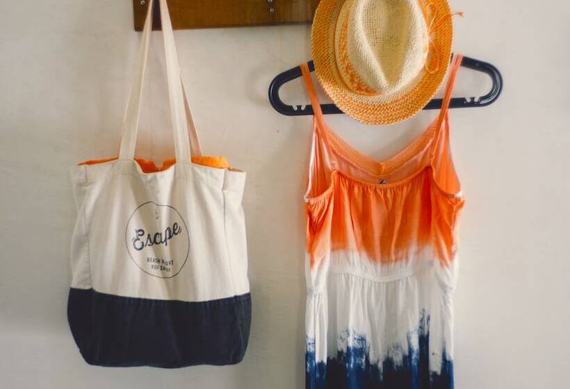 스탠다드 방갈로 정원 전망, Escape Beach Resort   New Look Renovated