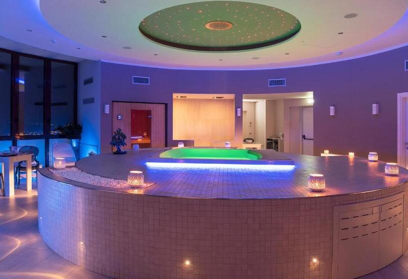 Номер Superior, Grand Hotel Biffy